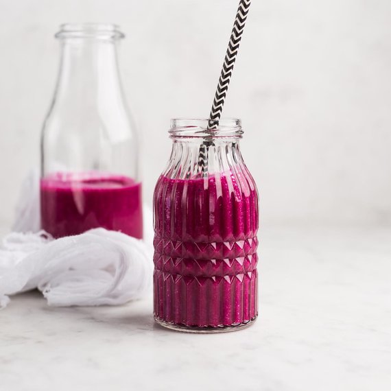 Smoothie alla banana e barbabietola