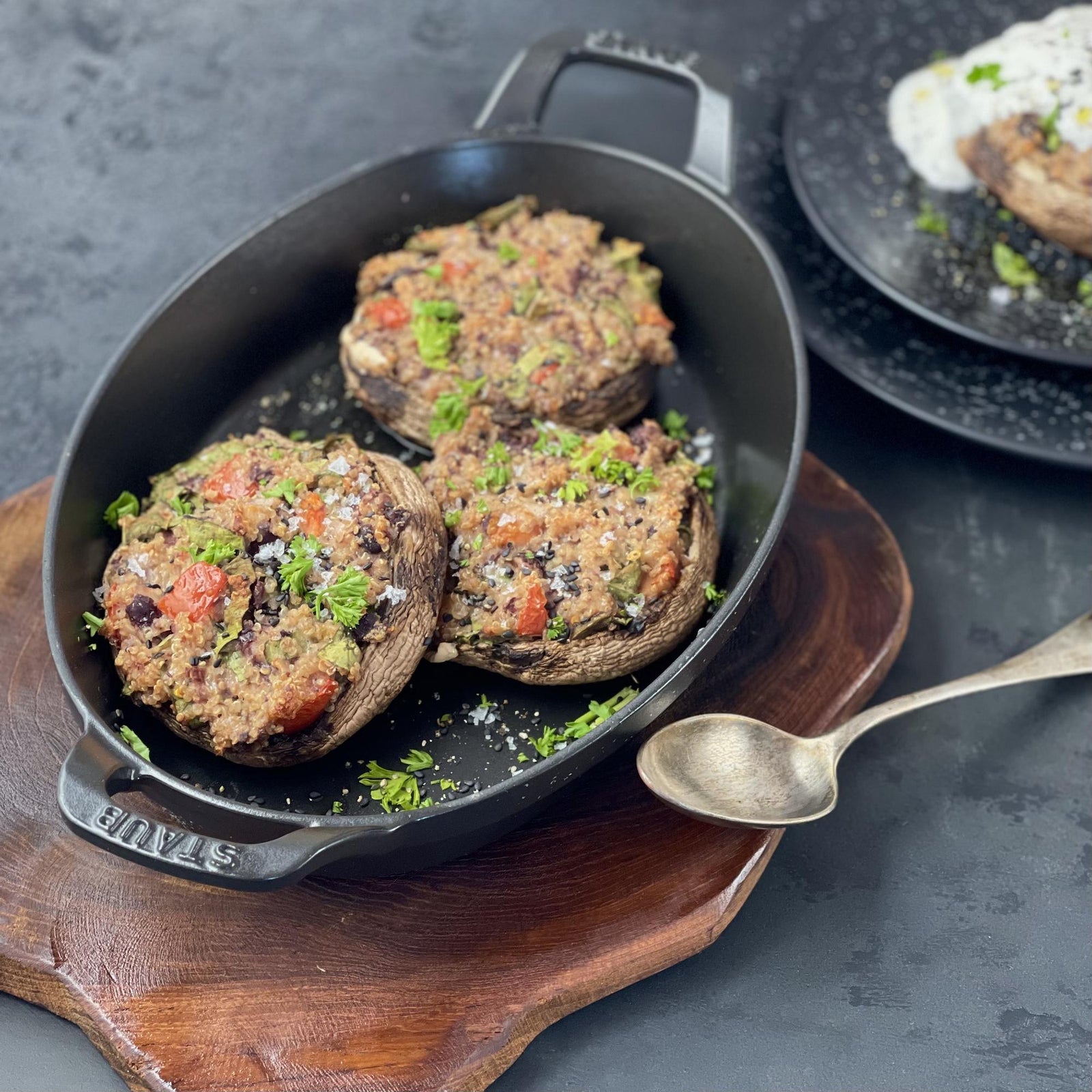 Champignon ripieni di quinoa e fagioli