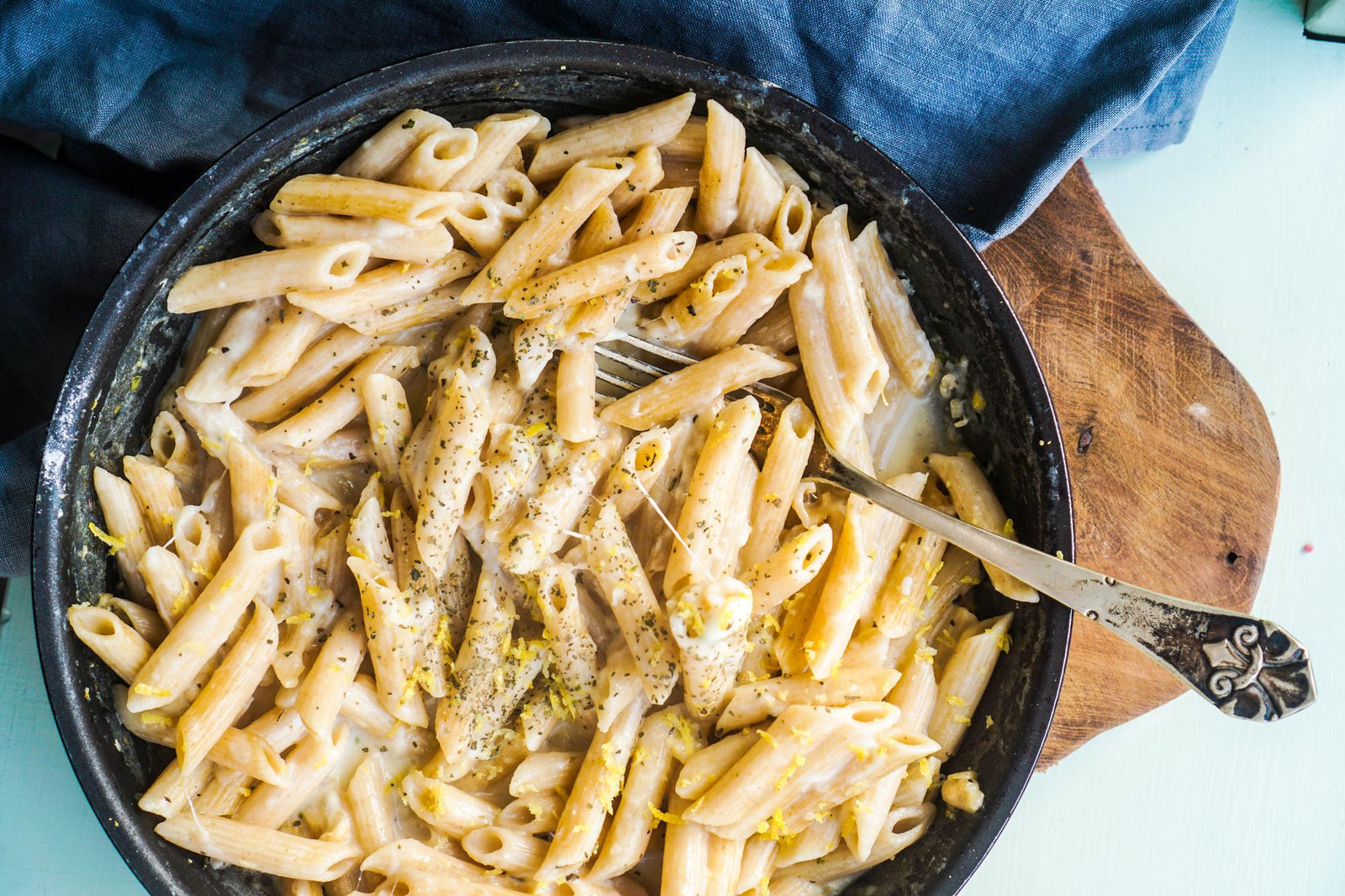Pasta cremosa al limone e rosmarino