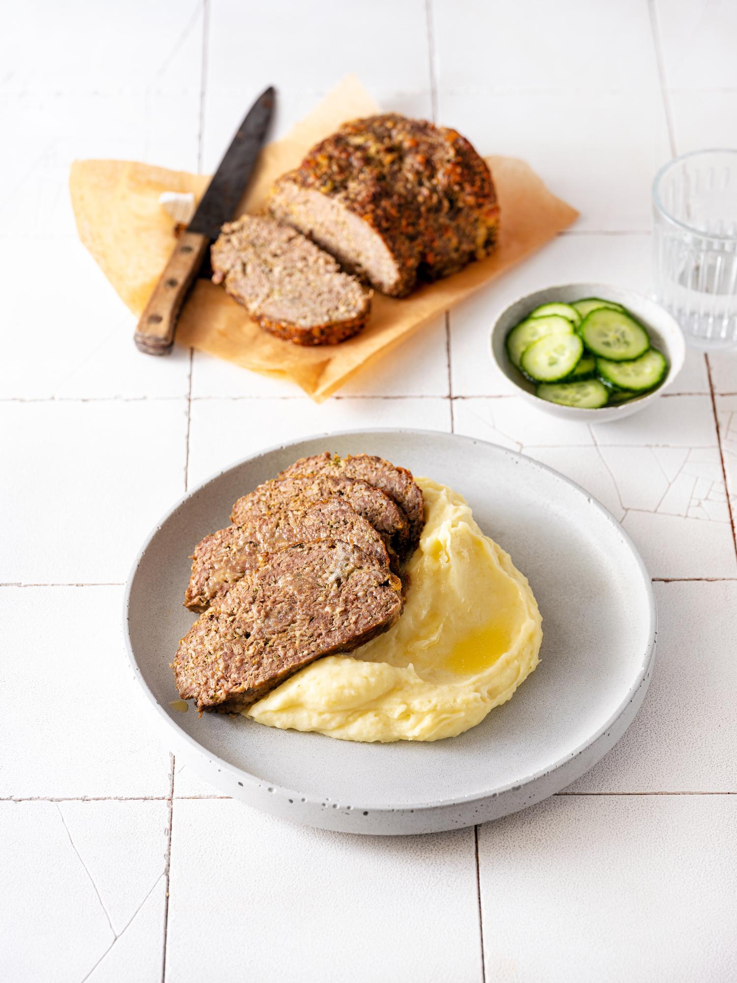 Polpettone di zucchine con purè