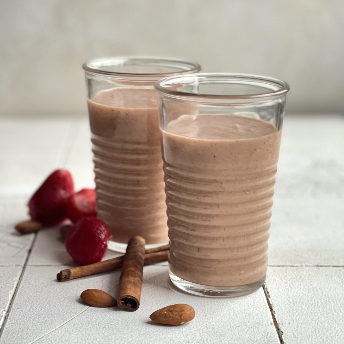 Smoothie alle fragole con cannella