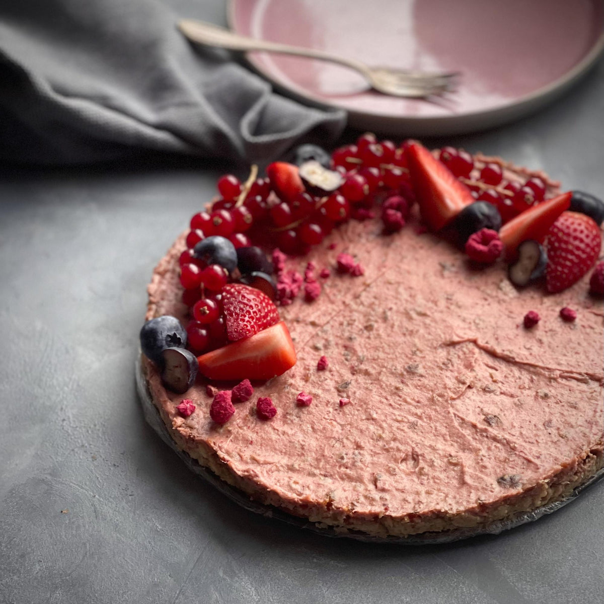 Torta alle fragole senza cottura