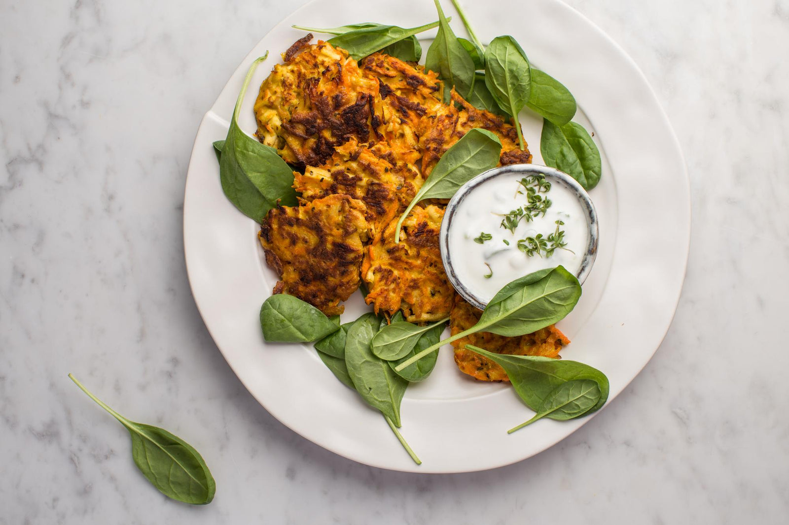 Frittelle di carota con basilico