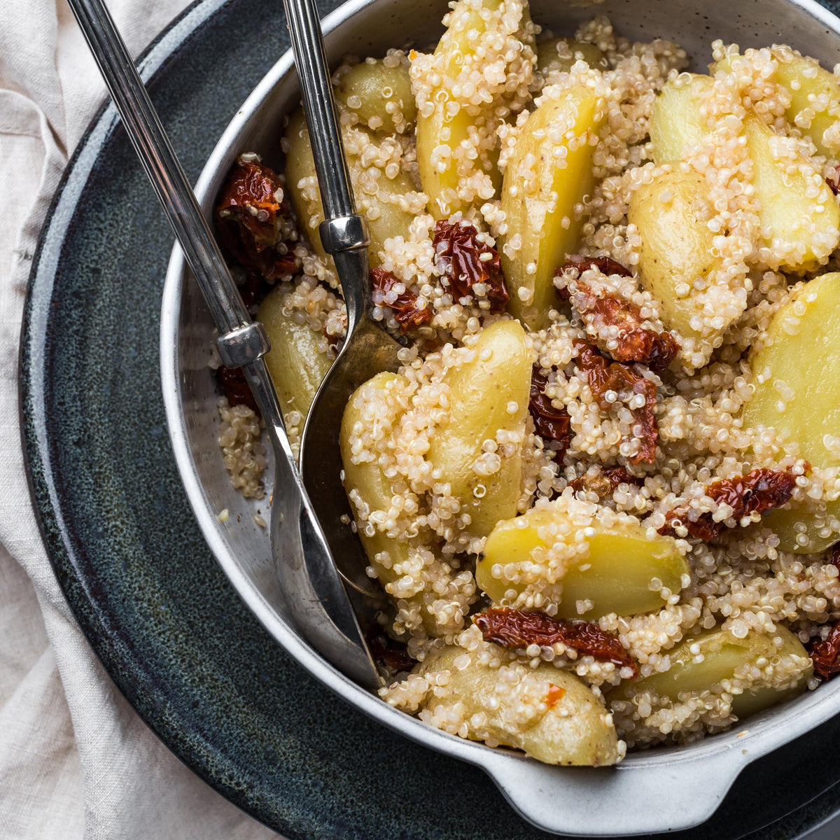 Insalata di patate con quinoa