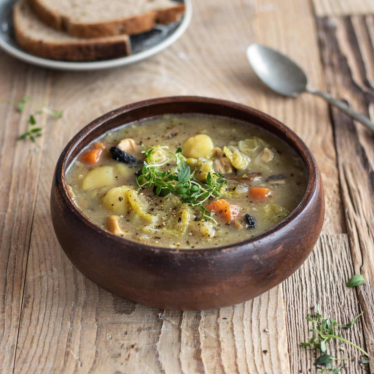 Zuppa di patate con cavolo