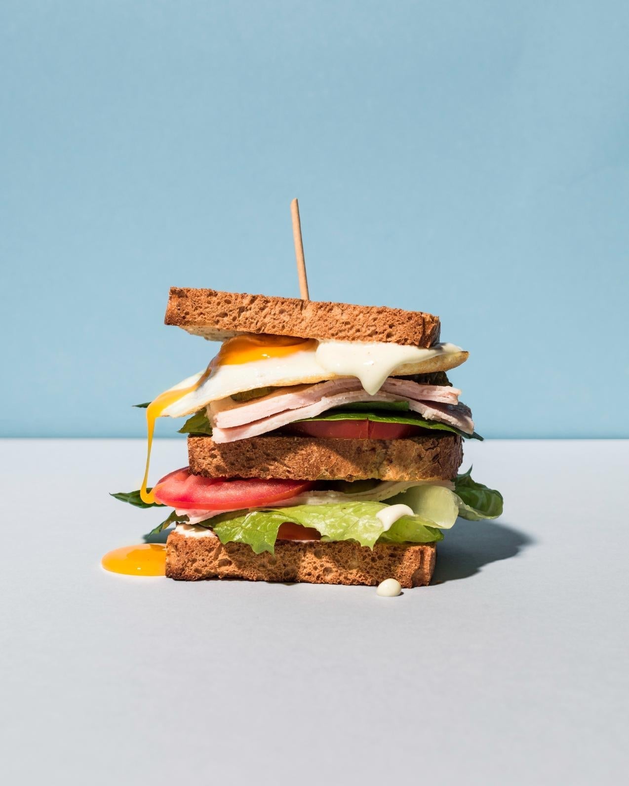 Club sandwich con prosciutto di tacchino