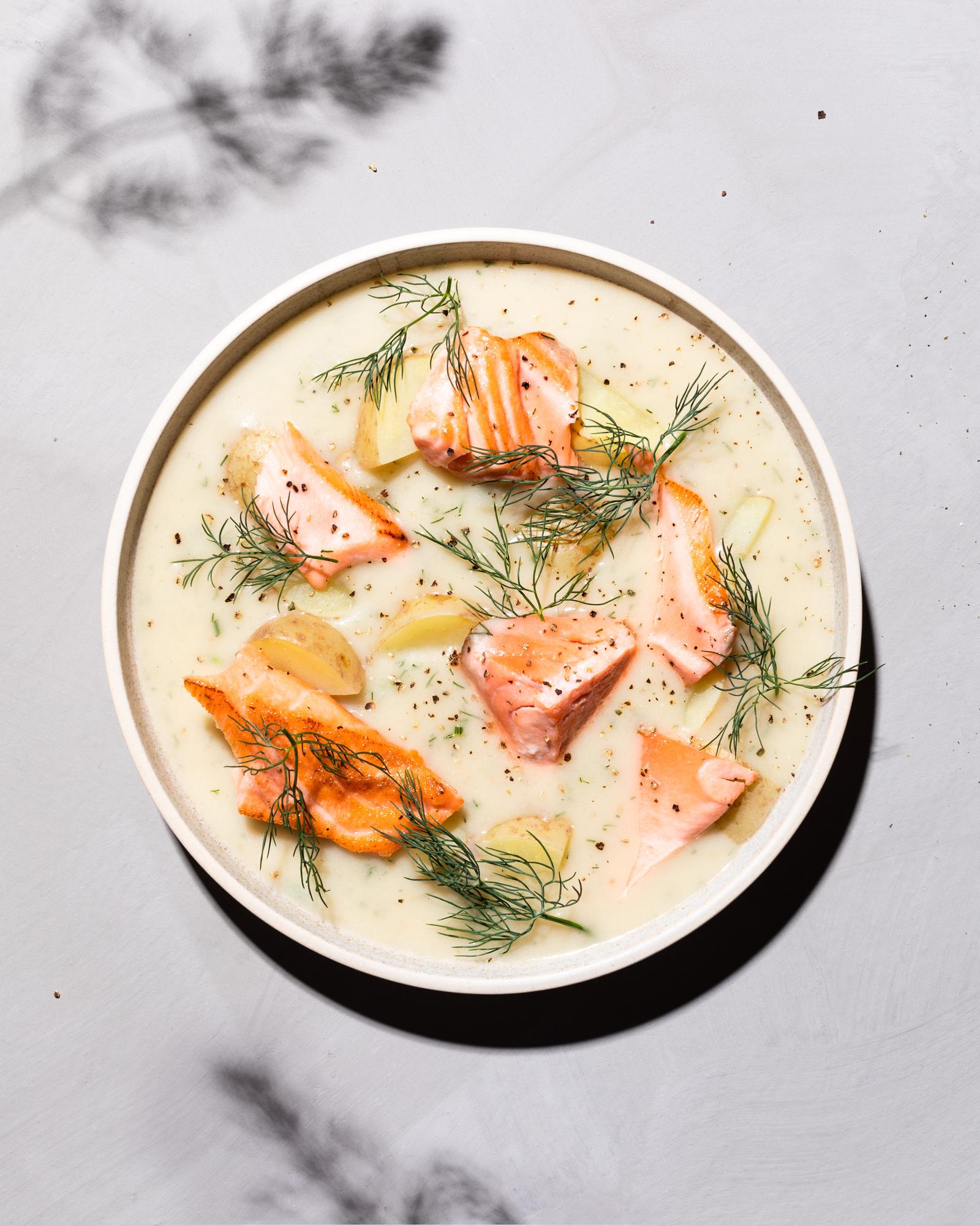 Vellutata cremosa di salmone e aneto