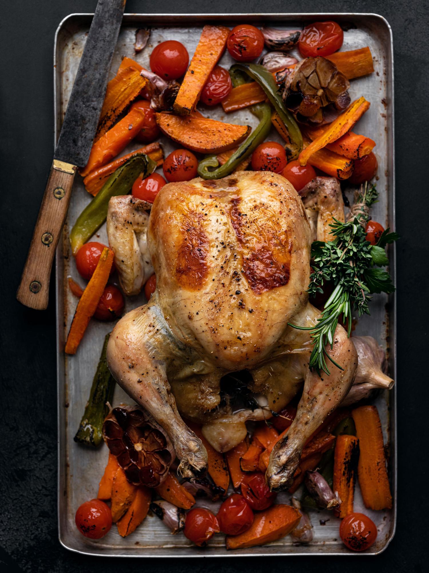 Pollo e verdure in teglia unica