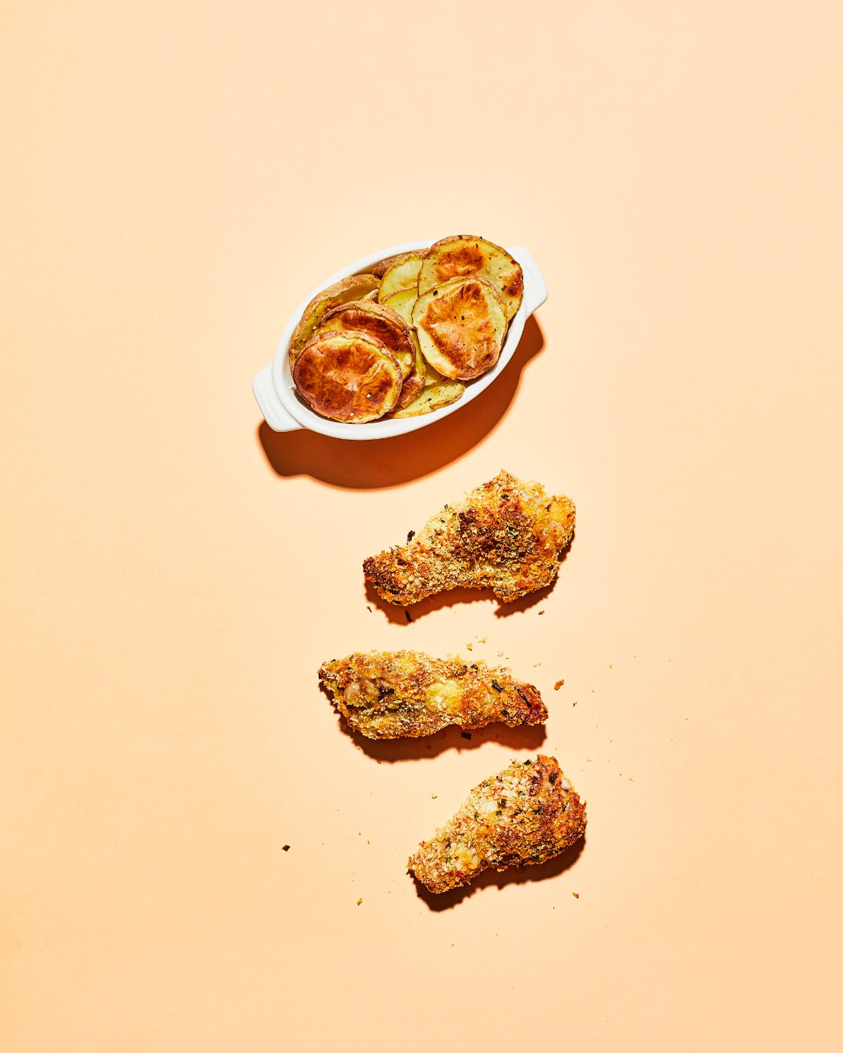 Cotolette di pollo in panatura alle noci