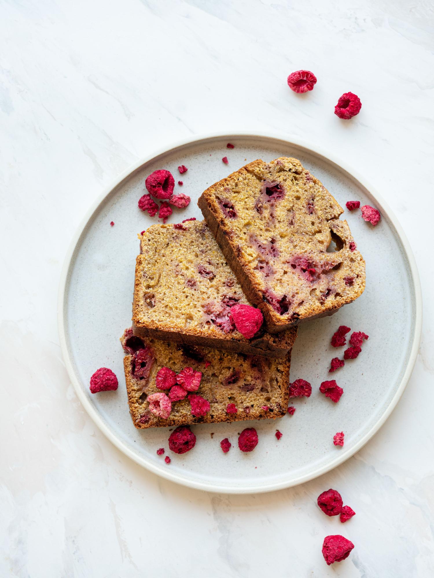 Plumcake ai lamponi con polenta