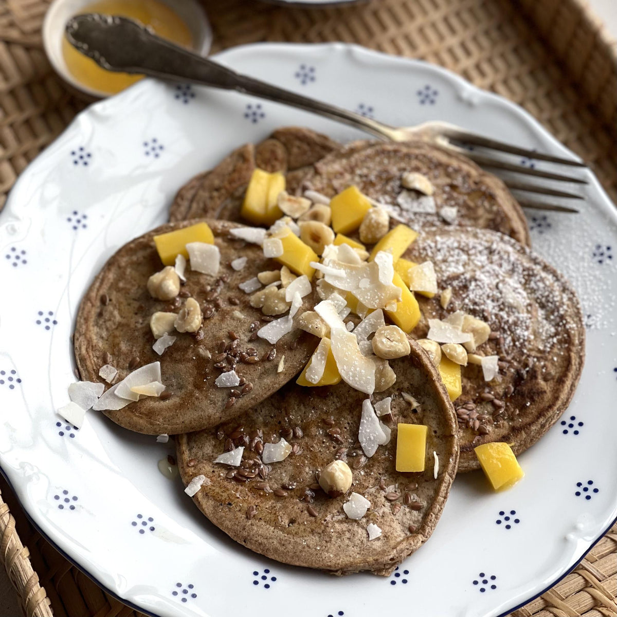 Pancake alle mandorle con semi di lino