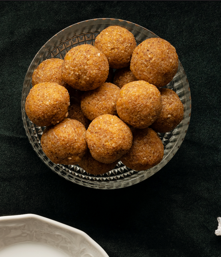 Palline all'albicocca con quinoa