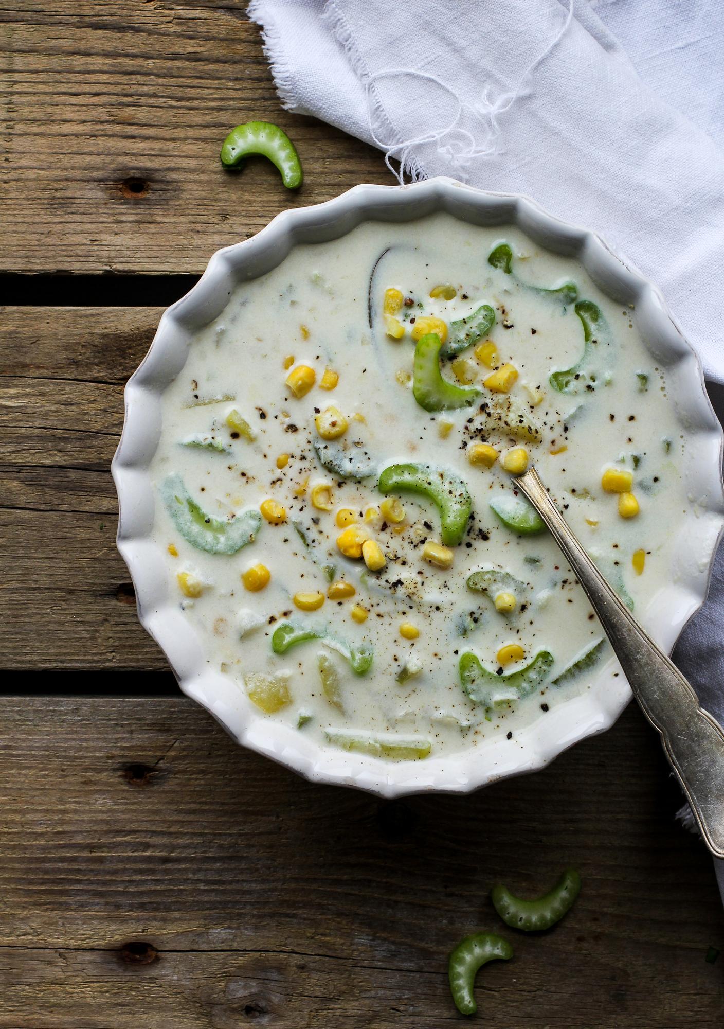 Zuppa di latte con mais