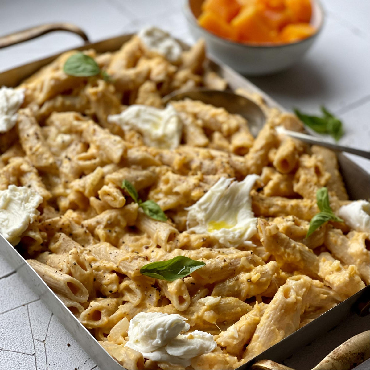 Penne con salsa alla zucca