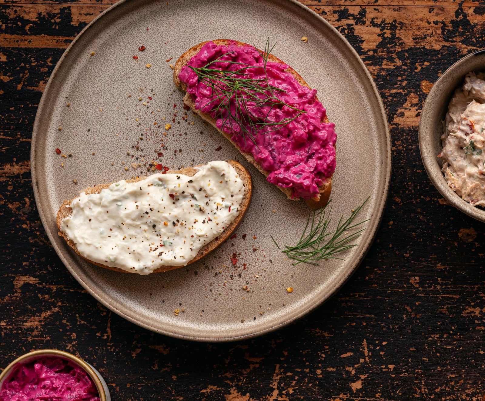 Crema spalmabile alla barbabietola rossa