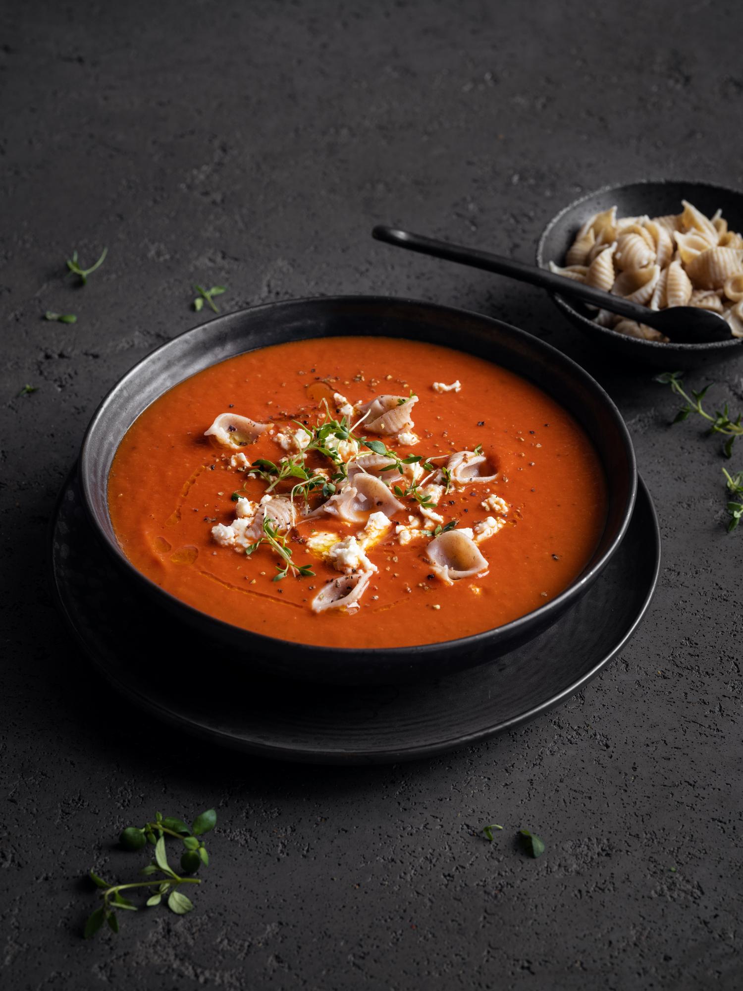 Zuppa di pomodoro con carota