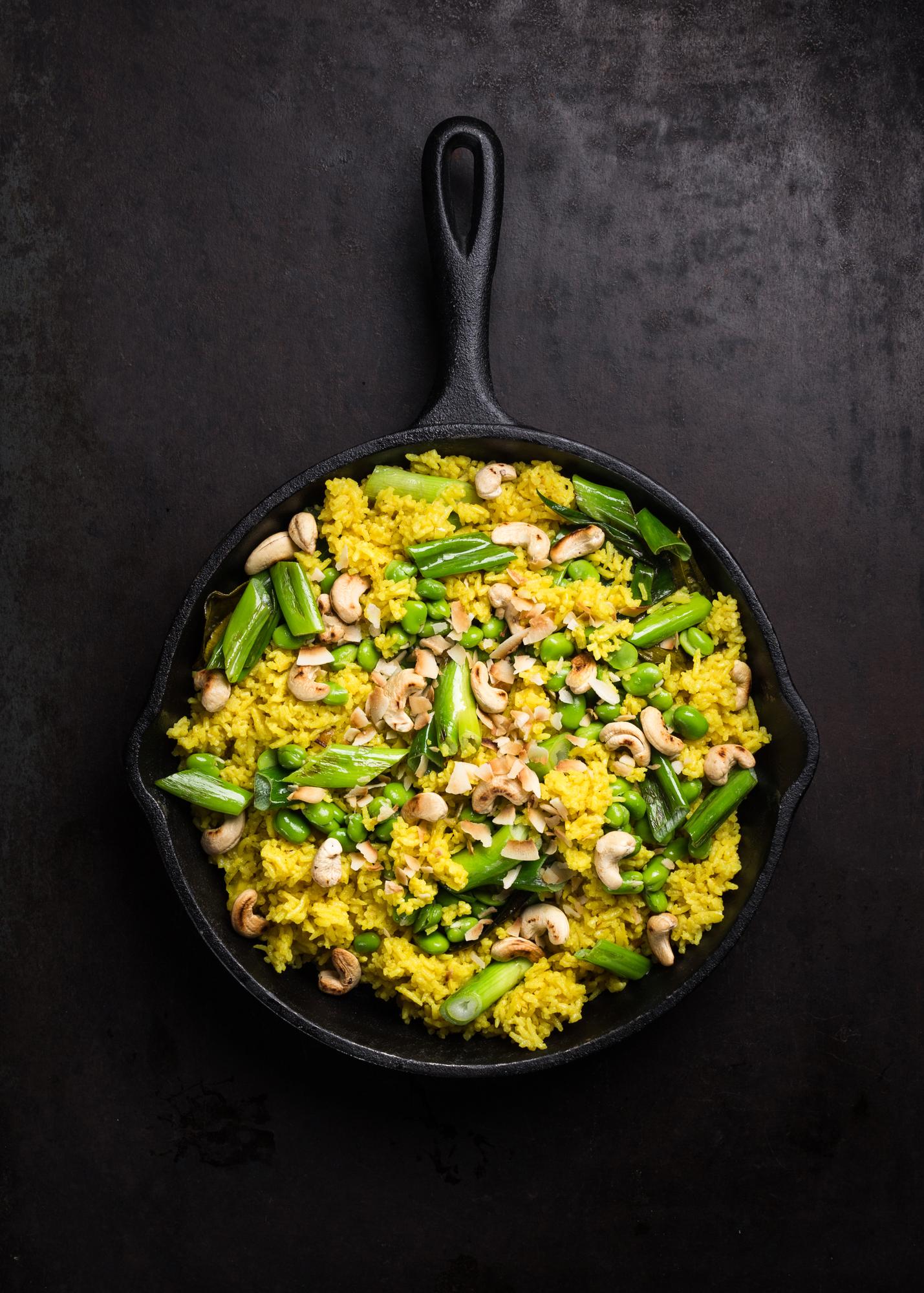 Risotto al curry e latte di cocco