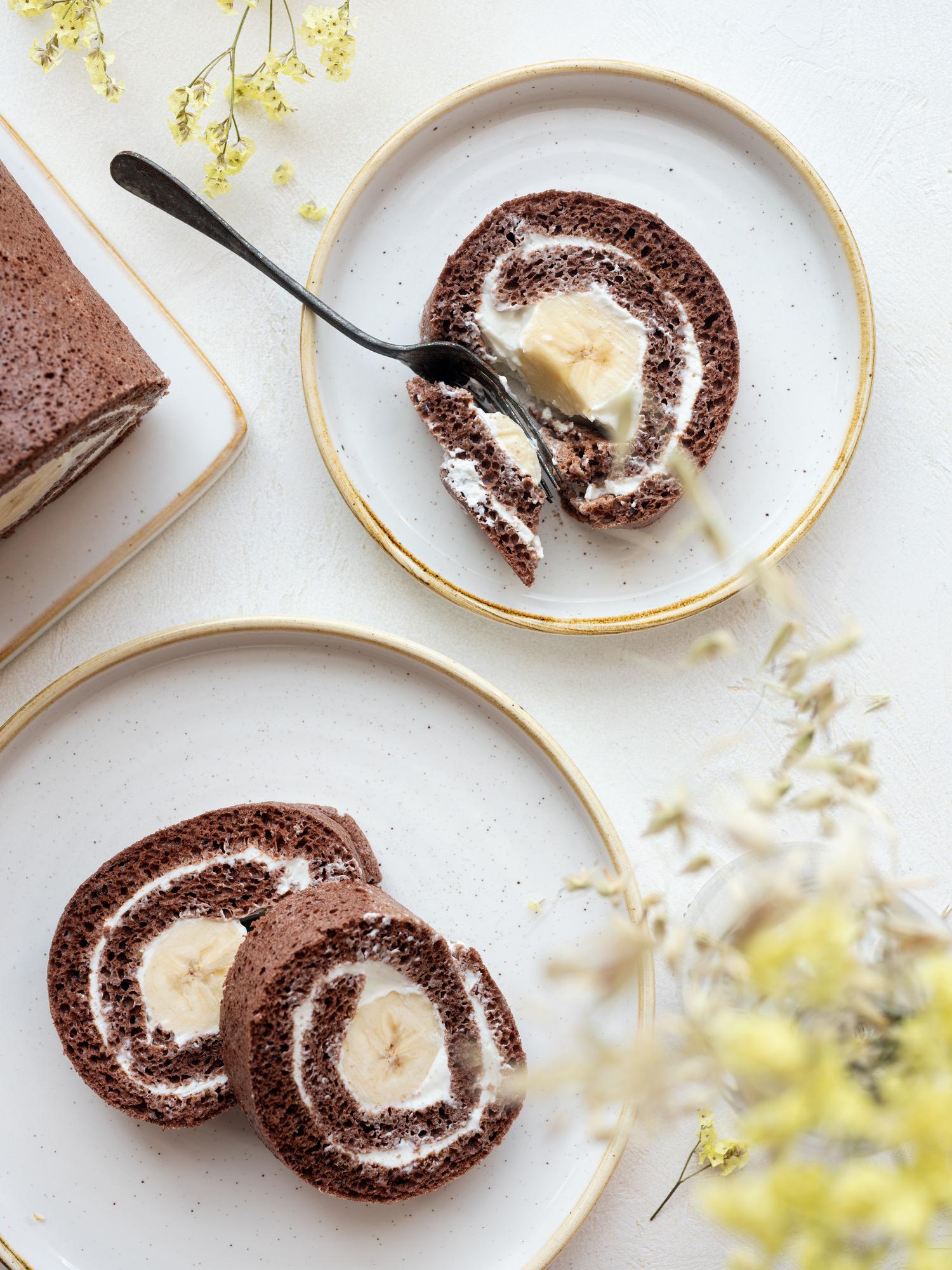 Rotolo con cioccolato e banane