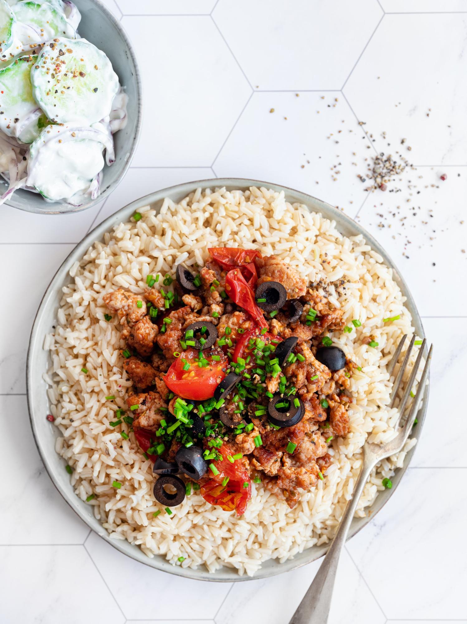 Riso con carne macinata alla greca
