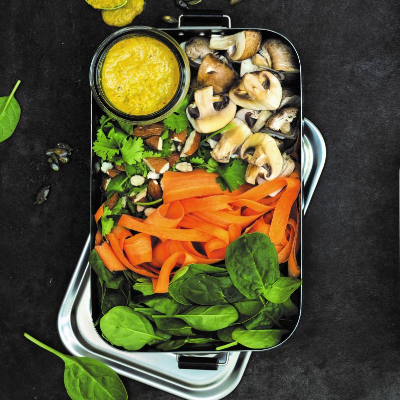 Insalata con dressing al cocco