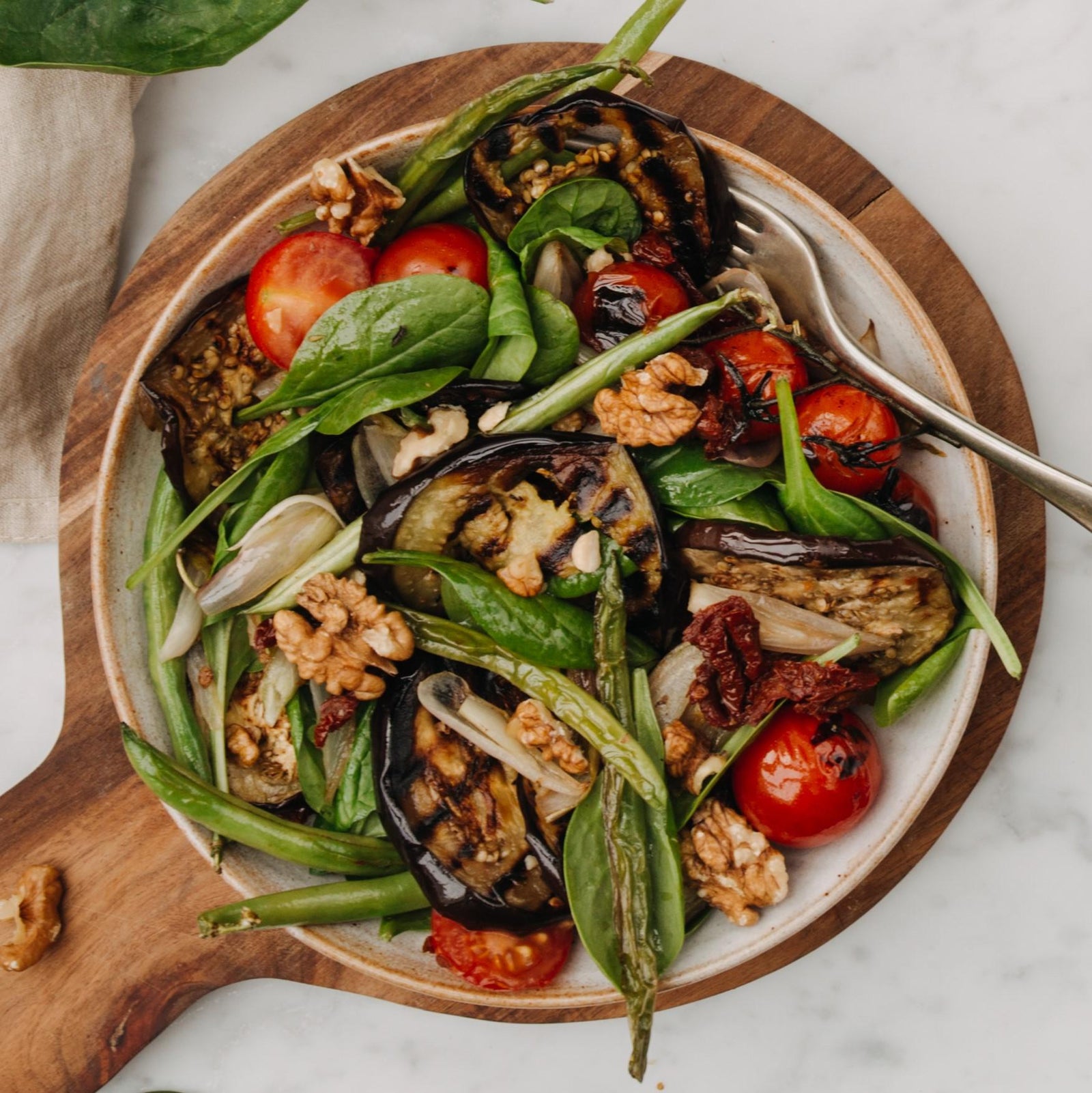 Insalata con melanzane arrostite