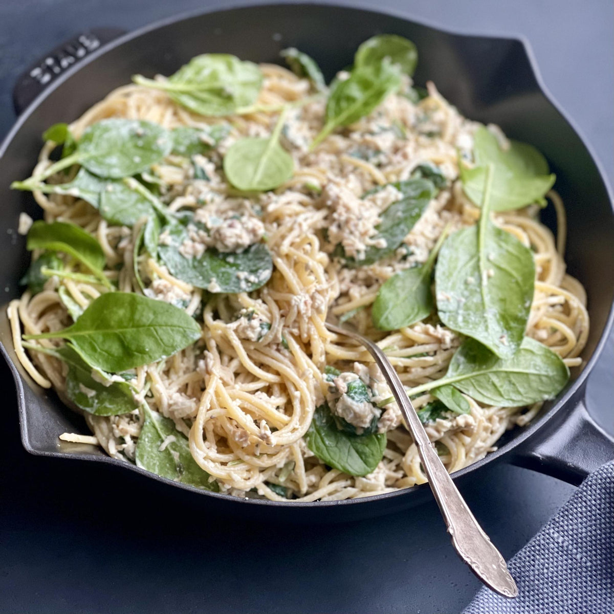 Spaghetti con salsa al tofu