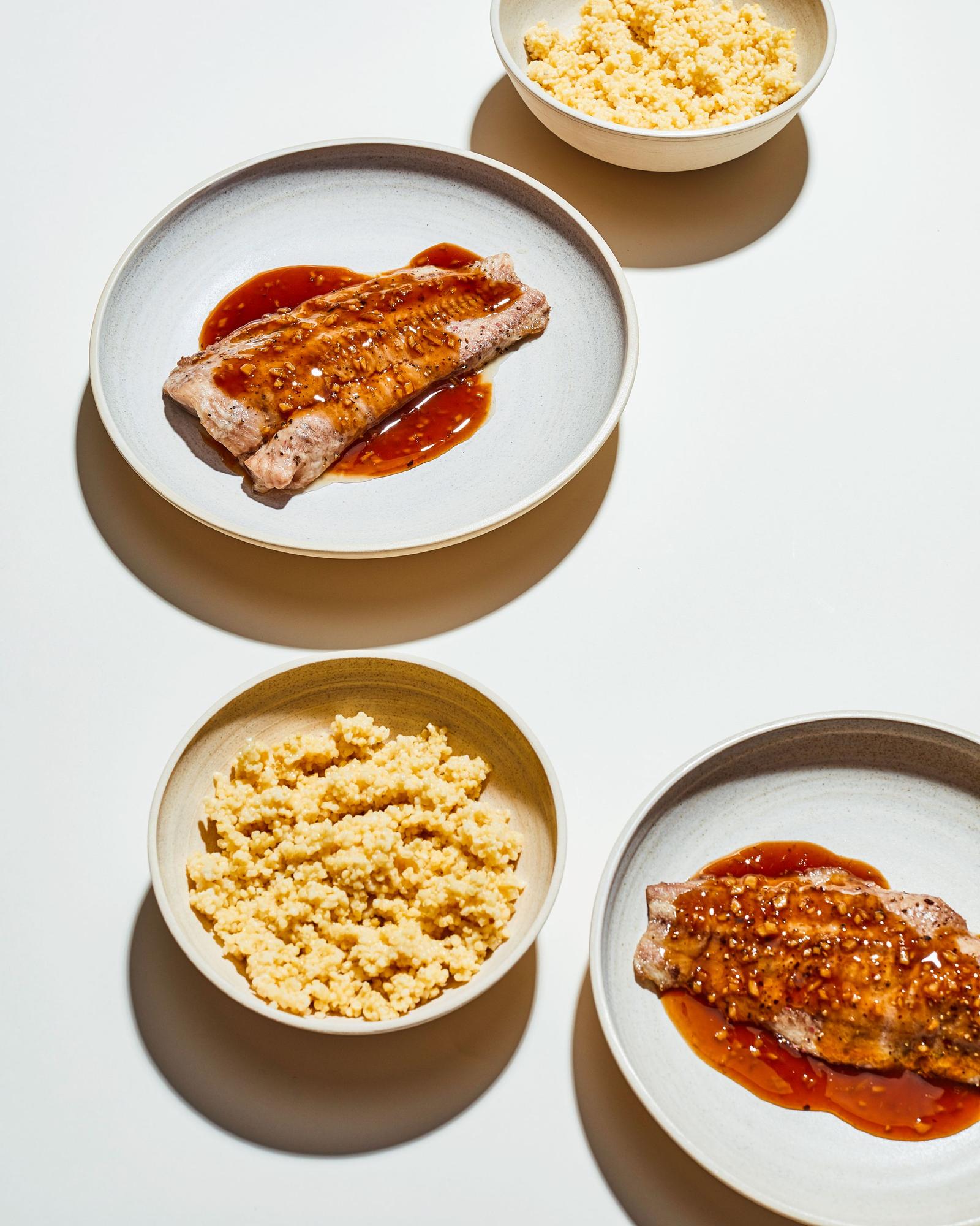 Pesce gatto con miglio e salsa allo zenzero