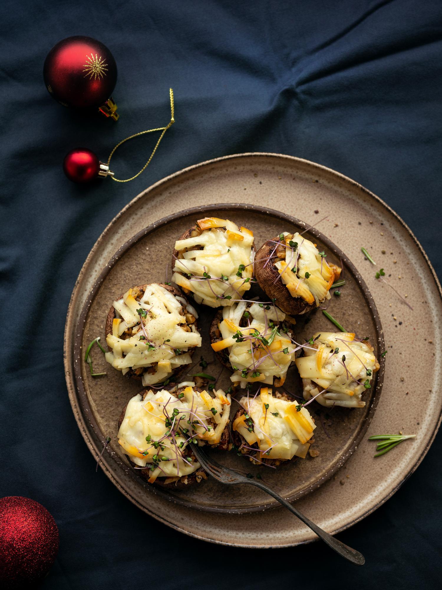 Champignon ripieni al rosmarino